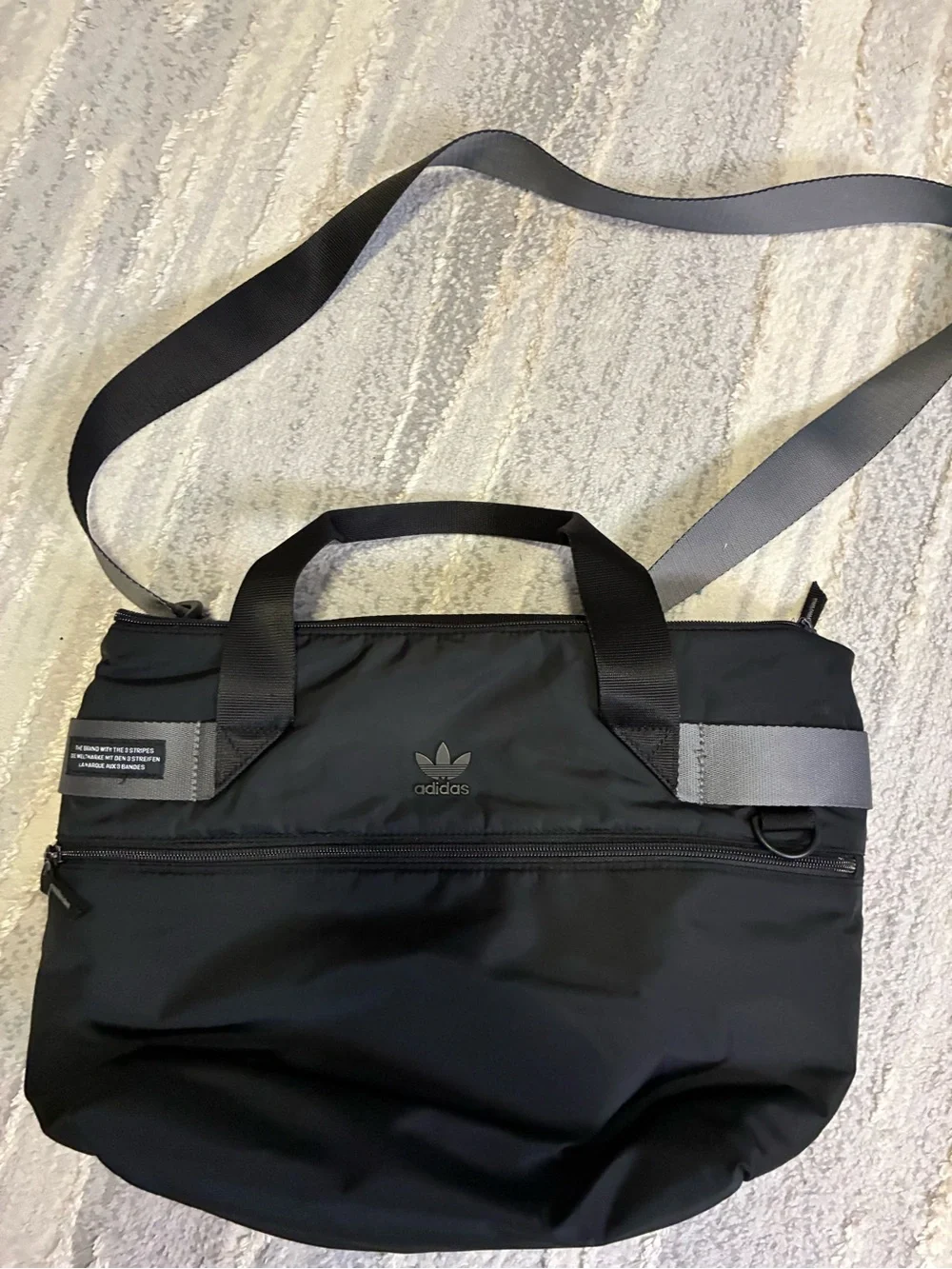 Adidas Originals Puffer Shopper Black Tote Bag. Minimalist. Clean Interior